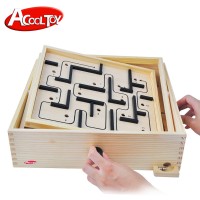 Joc Labirint cu bile, de indemanare